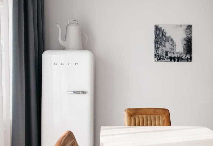 Yays Amsterdam Salthouse Canal By Numa