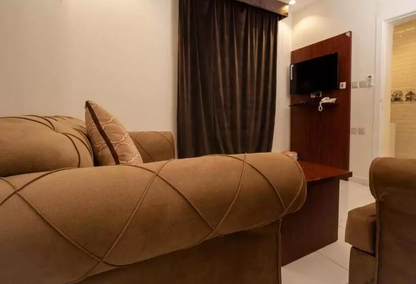 مكارم الورود للشقق المخدومة