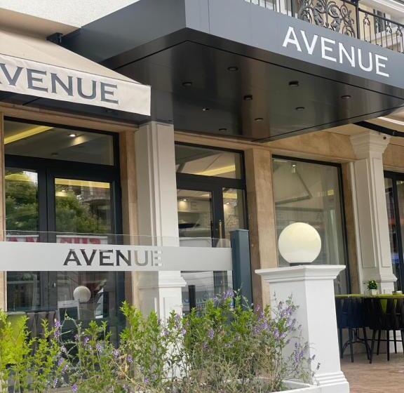 ホテル Avenue