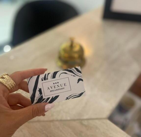 ホテル Avenue