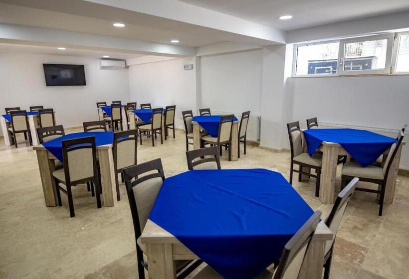 پانسیون Blue Border