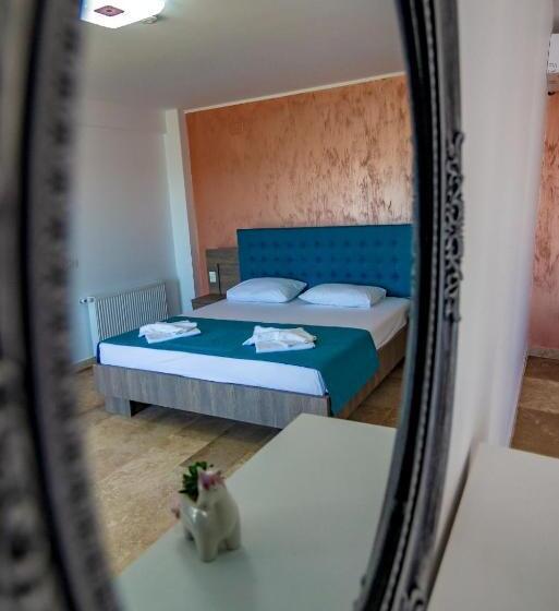 پانسیون Blue Border