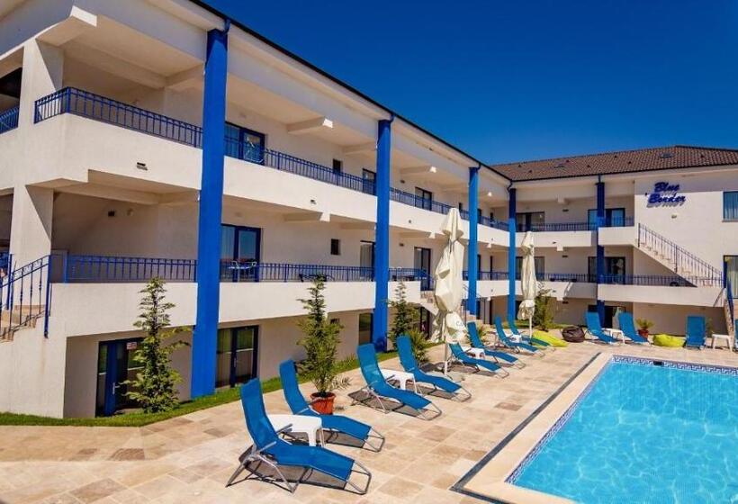 پانسیون Blue Border