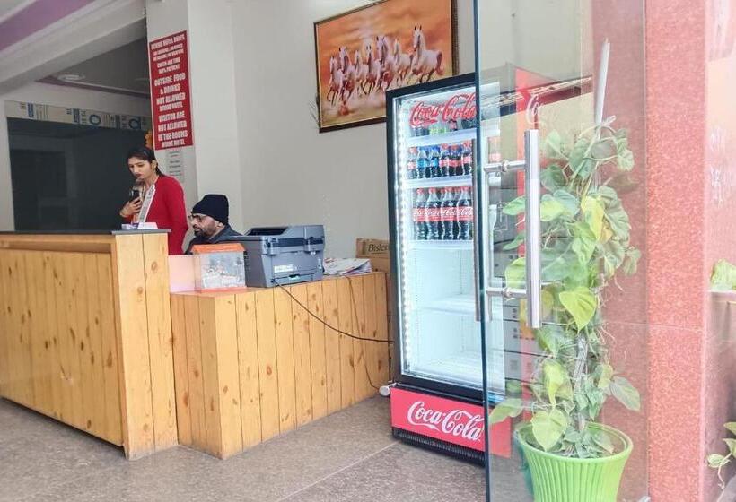 Hotel Meghna Residency