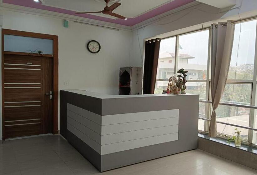 Hotel Meghna Residency