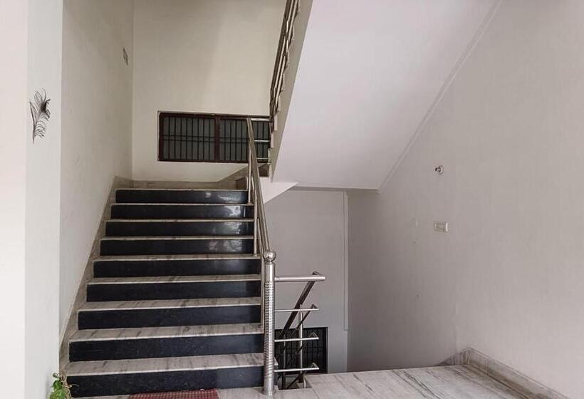 Hotel Meghna Residency