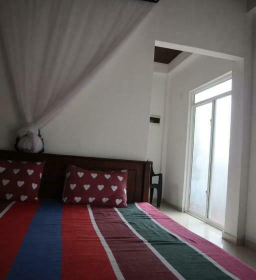 膳宿费 Little Mount Guest House