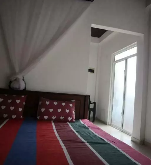 Majatalo Little Mount Guest House