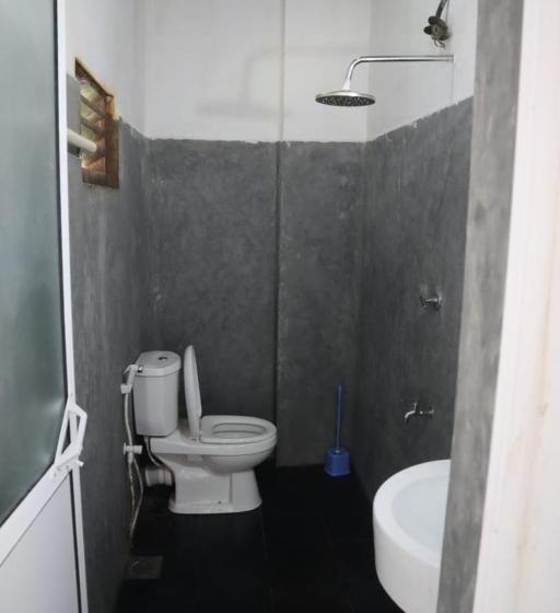 膳宿费 Little Mount Guest House