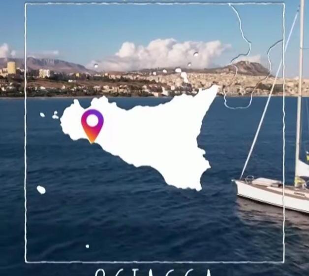 تختخواب و صبحانه La Corte Di Angelica