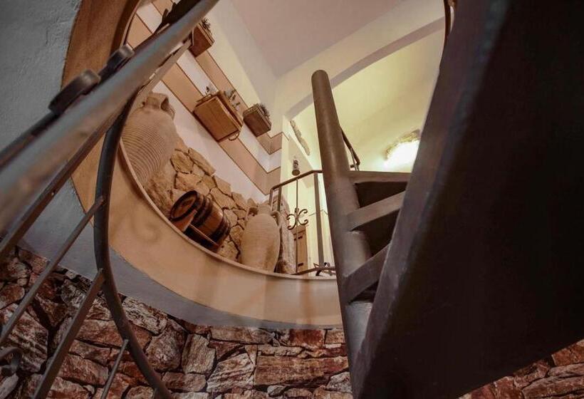 تختخواب و صبحانه La Corte Di Angelica