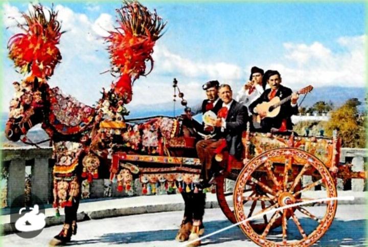 تختخواب و صبحانه La Corte Di Angelica