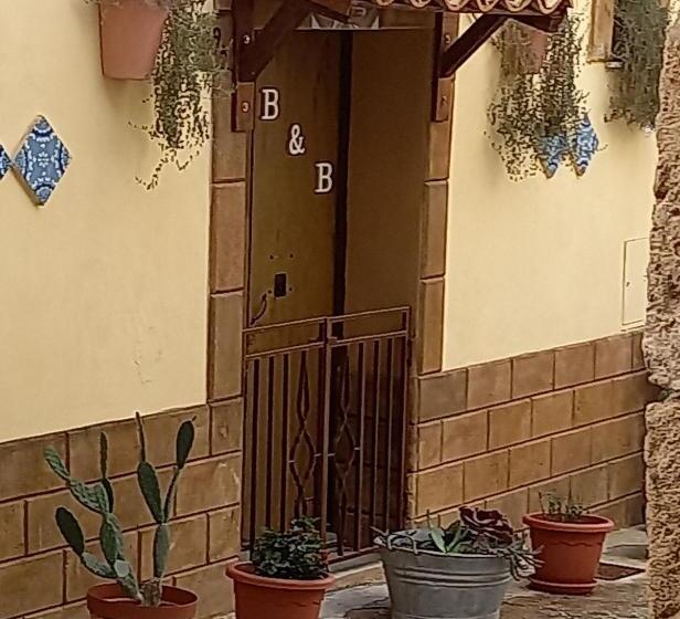 تختخواب و صبحانه La Corte Di Angelica