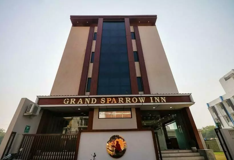 ホテル Collection O Collection O Grand Sparrow Inn