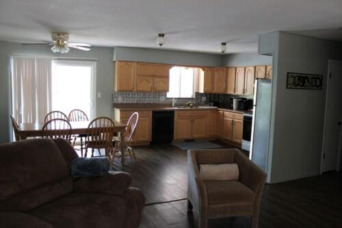 אתר נופש Buddy S Harbor