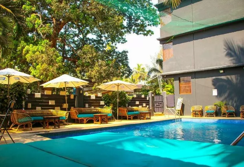 Resort Pappi Chulo Morjim