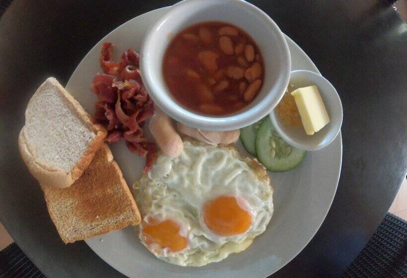 Calypso Beach & Dive Resort