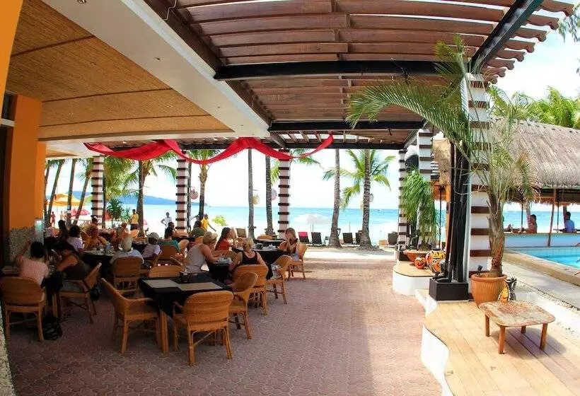 Calypso Beach & Dive Resort