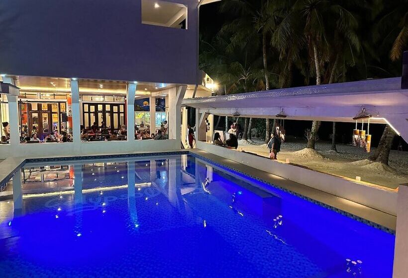 Calypso Beach & Dive Resort