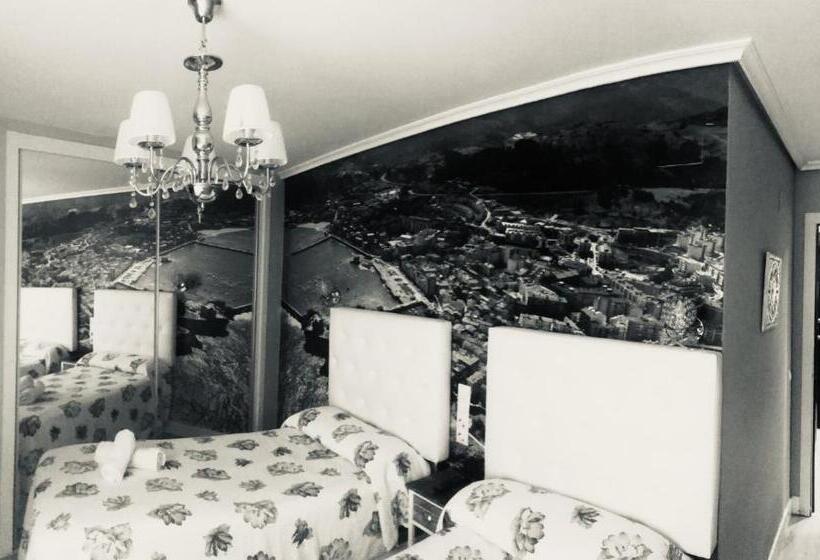 簡易ホテル Alojamiento Catamarán