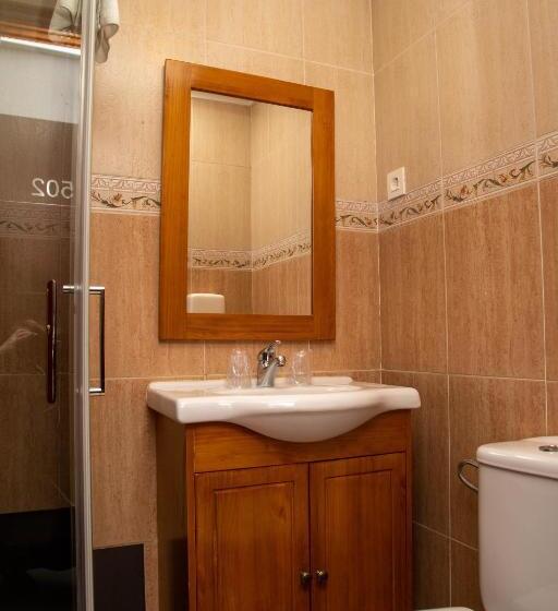 簡易ホテル Alojamiento Catamarán