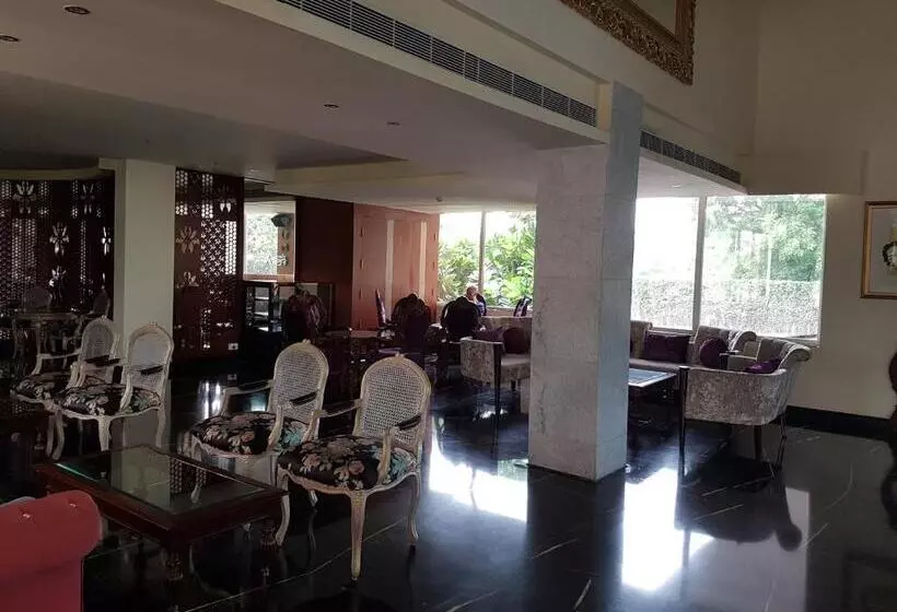 فندق Atrio  By Devam