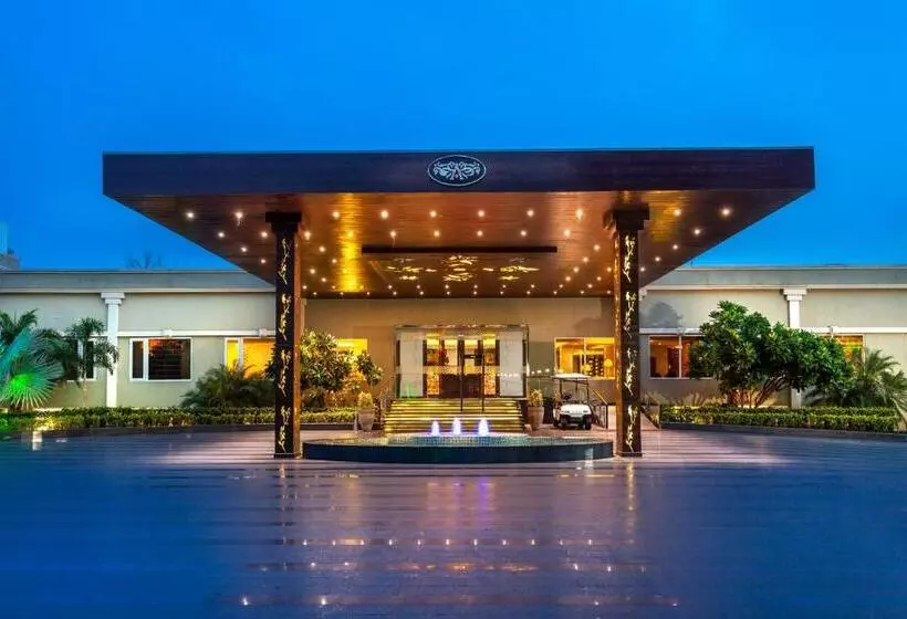 فندق Atrio  By Devam