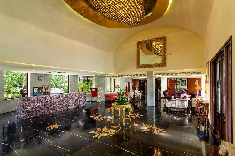 فندق Atrio  By Devam