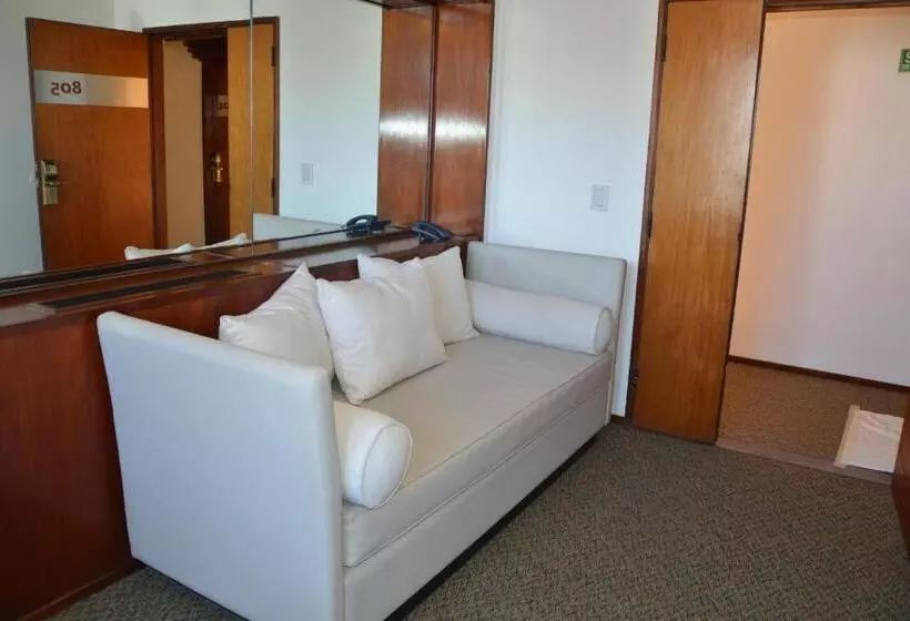 Hotelli De La Cañada