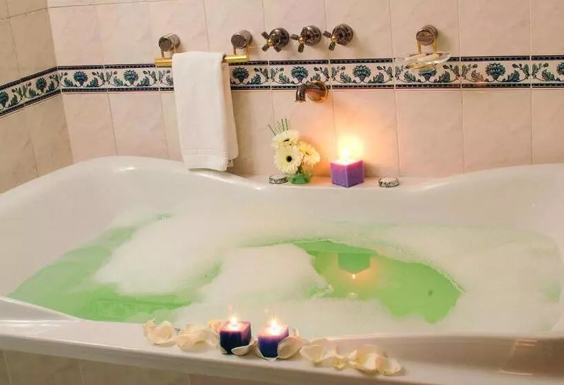 Hotelli De La Cañada