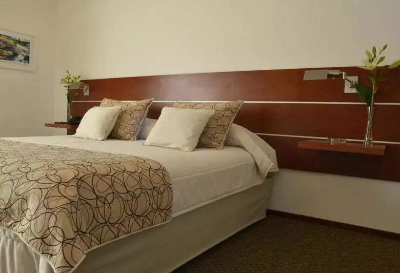 Hotelli De La Cañada