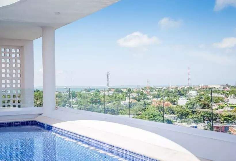 فندق Fiesta Inn & Loft Ciudad Del Carmen