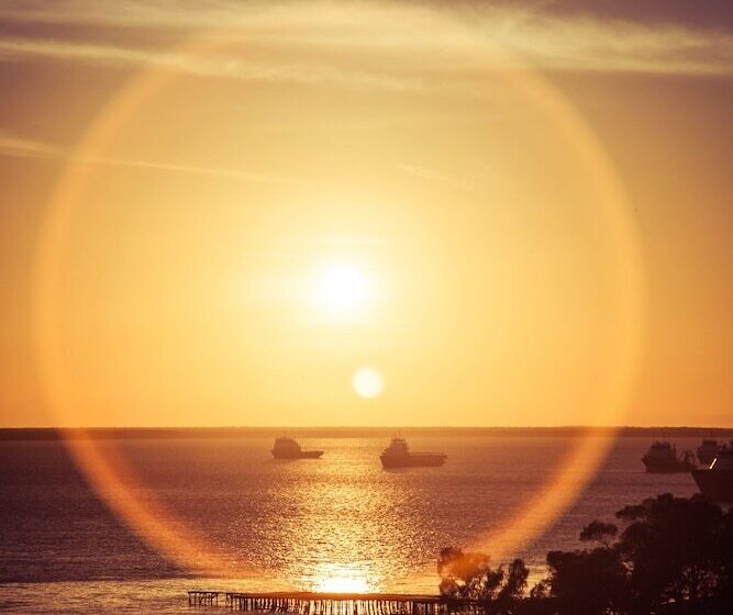 Отель Fiesta Inn & Loft Ciudad Del Carmen