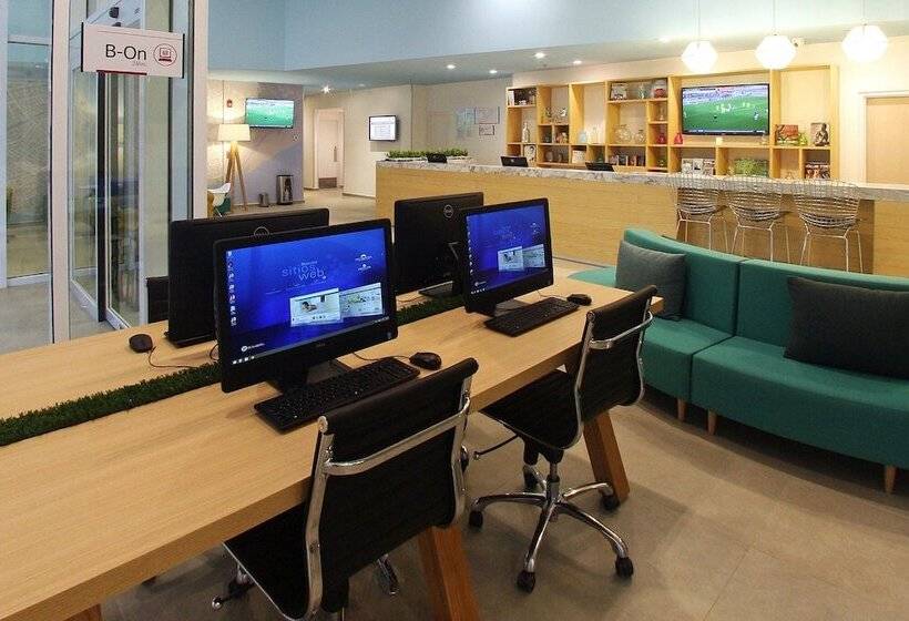 Отель Fiesta Inn & Loft Ciudad Del Carmen