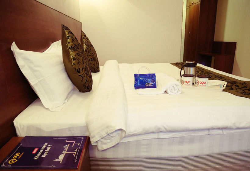酒店 Oyo Premium Chinchwad