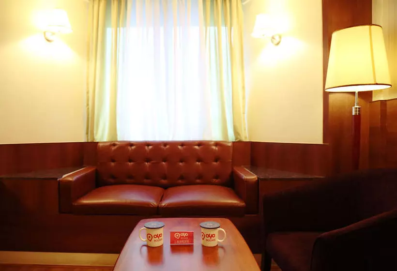 Отель Oyo Premium Chinchwad