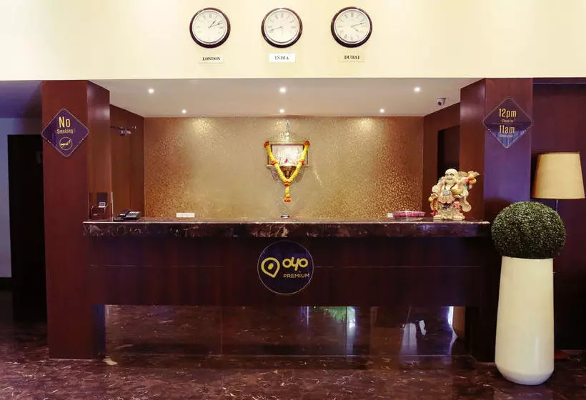Отель Oyo Premium Chinchwad
