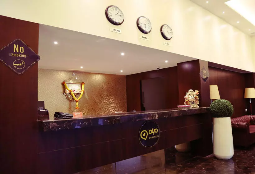 Отель Oyo Premium Chinchwad