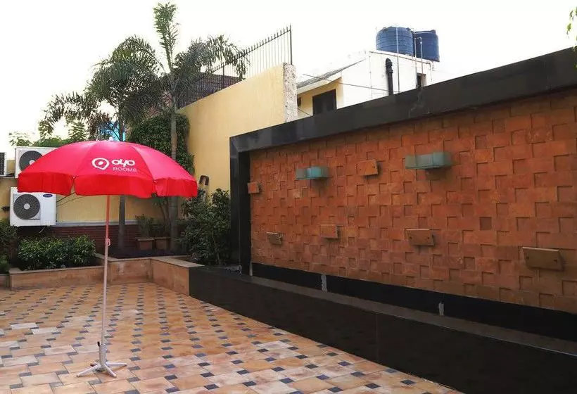 ホテル Oyo Rooms Mdi Gurgaon