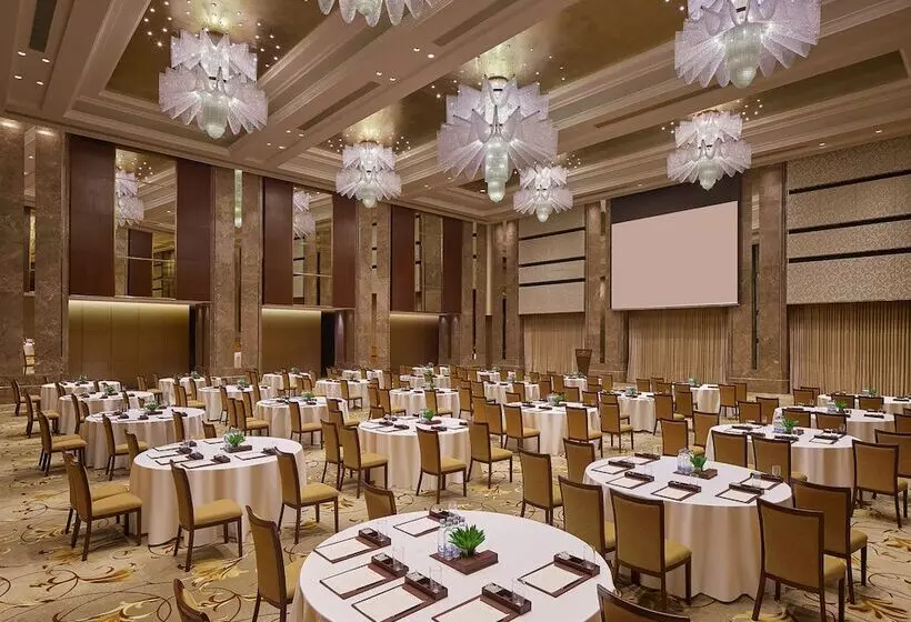 Hotel Shangrila Bengaluru