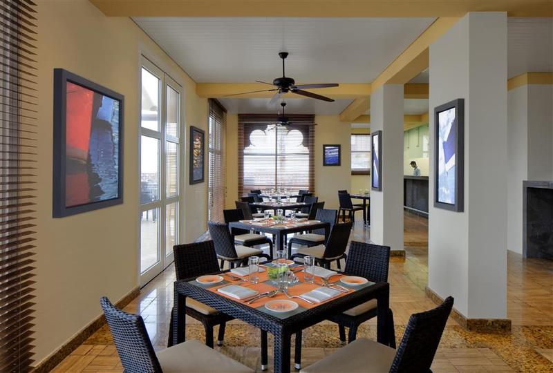 Hotel Sheraton Sharjah Beach Resort And Spa