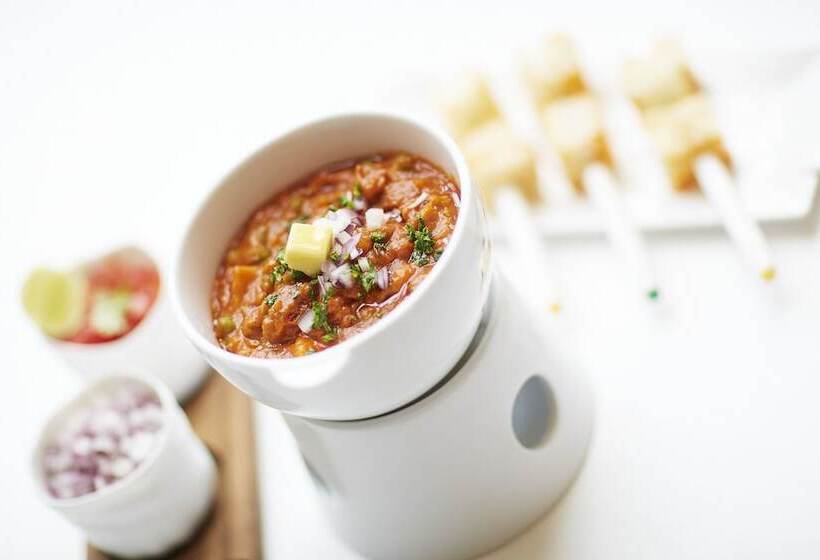 בית מלון כפרי Taj Santacruz