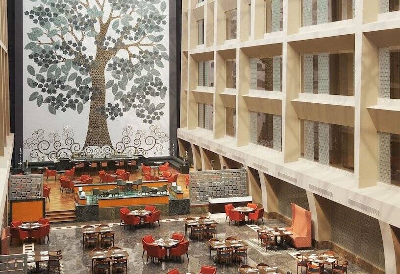 בית מלון כפרי Taj Santacruz