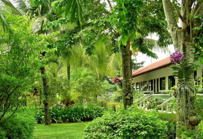 هتل The Golddigger's Resort