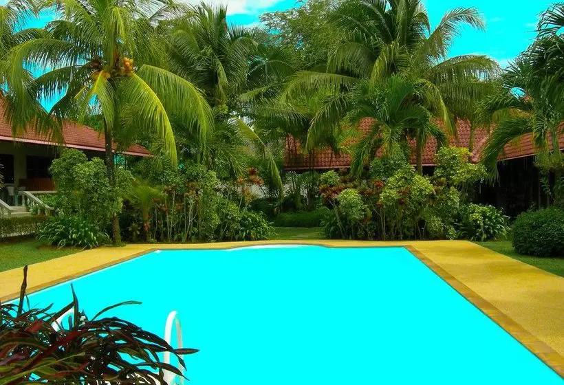 هتل The Golddigger's Resort