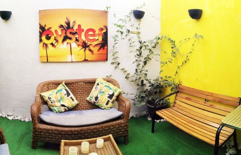 Oyster Hostel