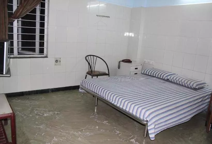 Pension Triplicane Paradise