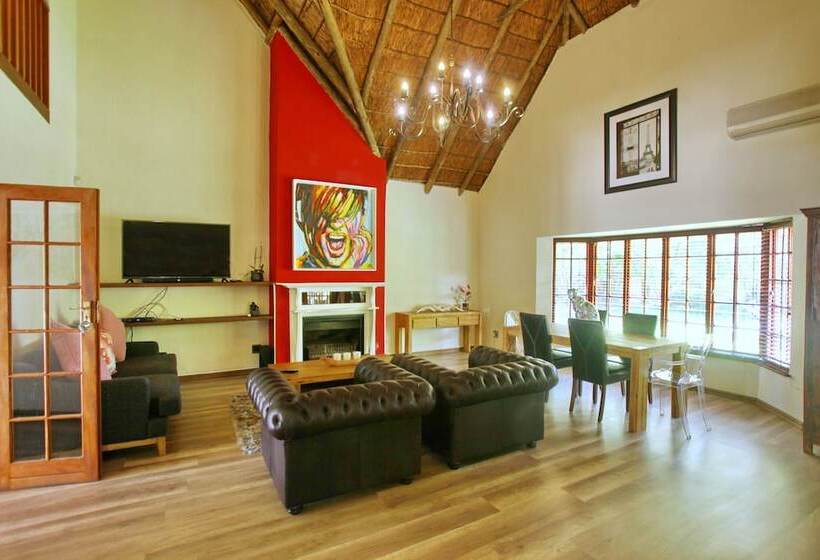 ペンション Villa D Or Guest House