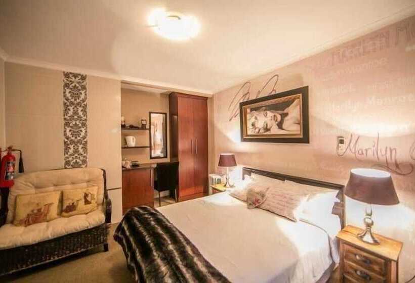 ペンション Villa D Or Guest House