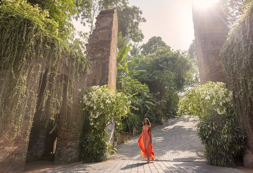 Kurort  Mandapa, A Ritz Carlton Reserve